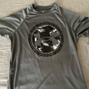 Back2school Under Armour boys youth shirt